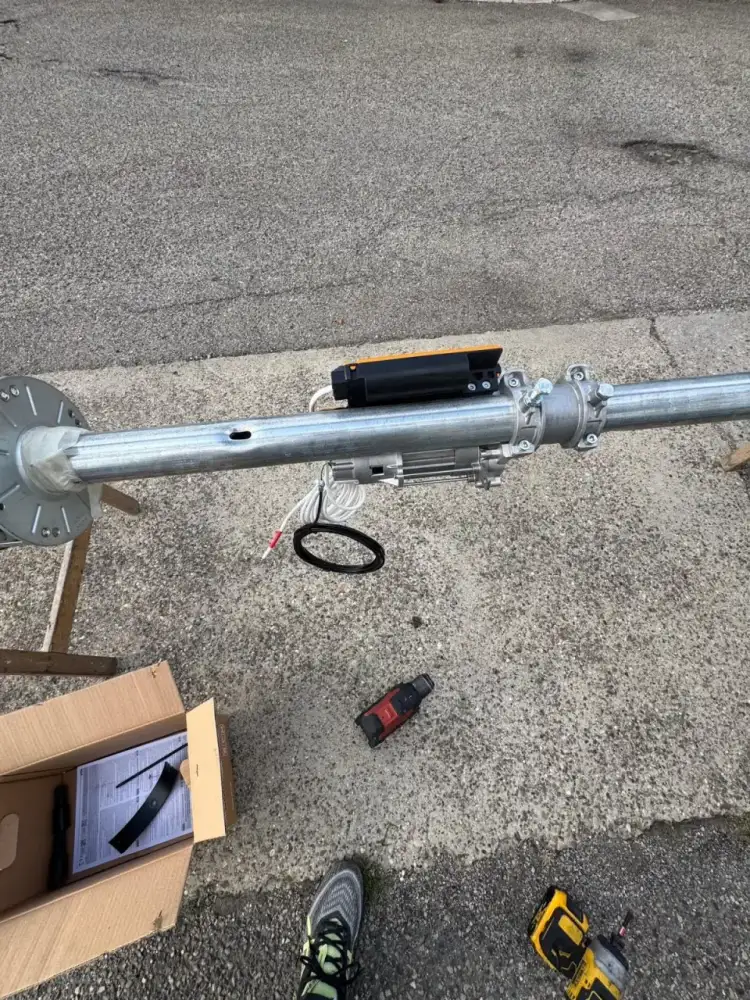 Motorisation de rideau métallique à Dijon